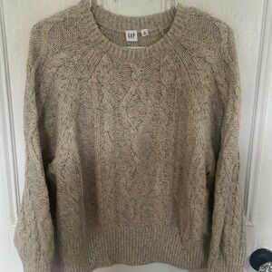 Cream gap sweater
